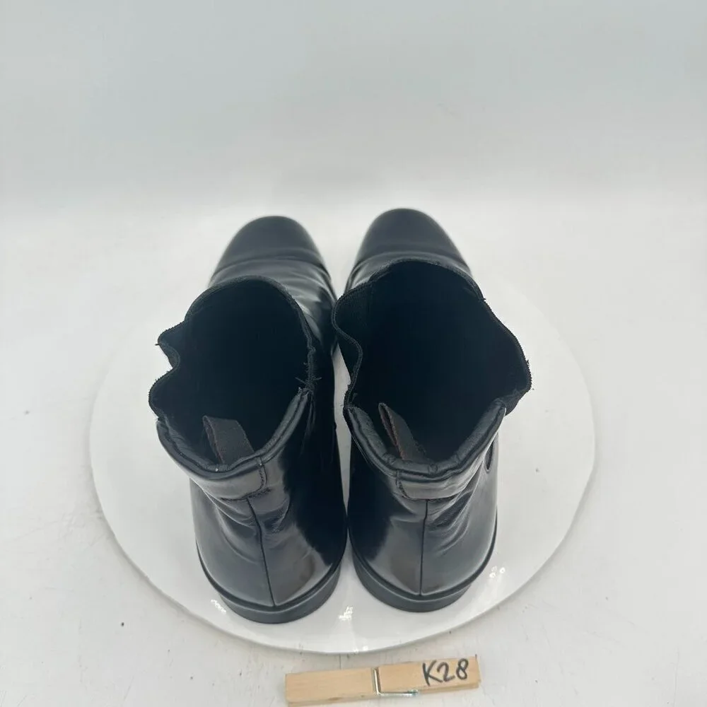Prada Men UK 7.5 US 8.5 Black Leather Cap Toe Elastic Pull On Ankle Chelsea Boot